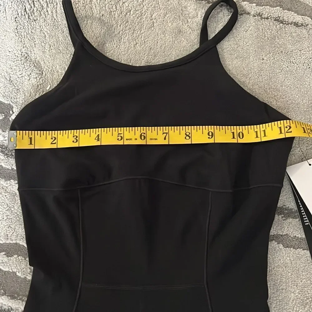 Nike Women’s Dri-Fit Tight Fit Jumpsuit XS